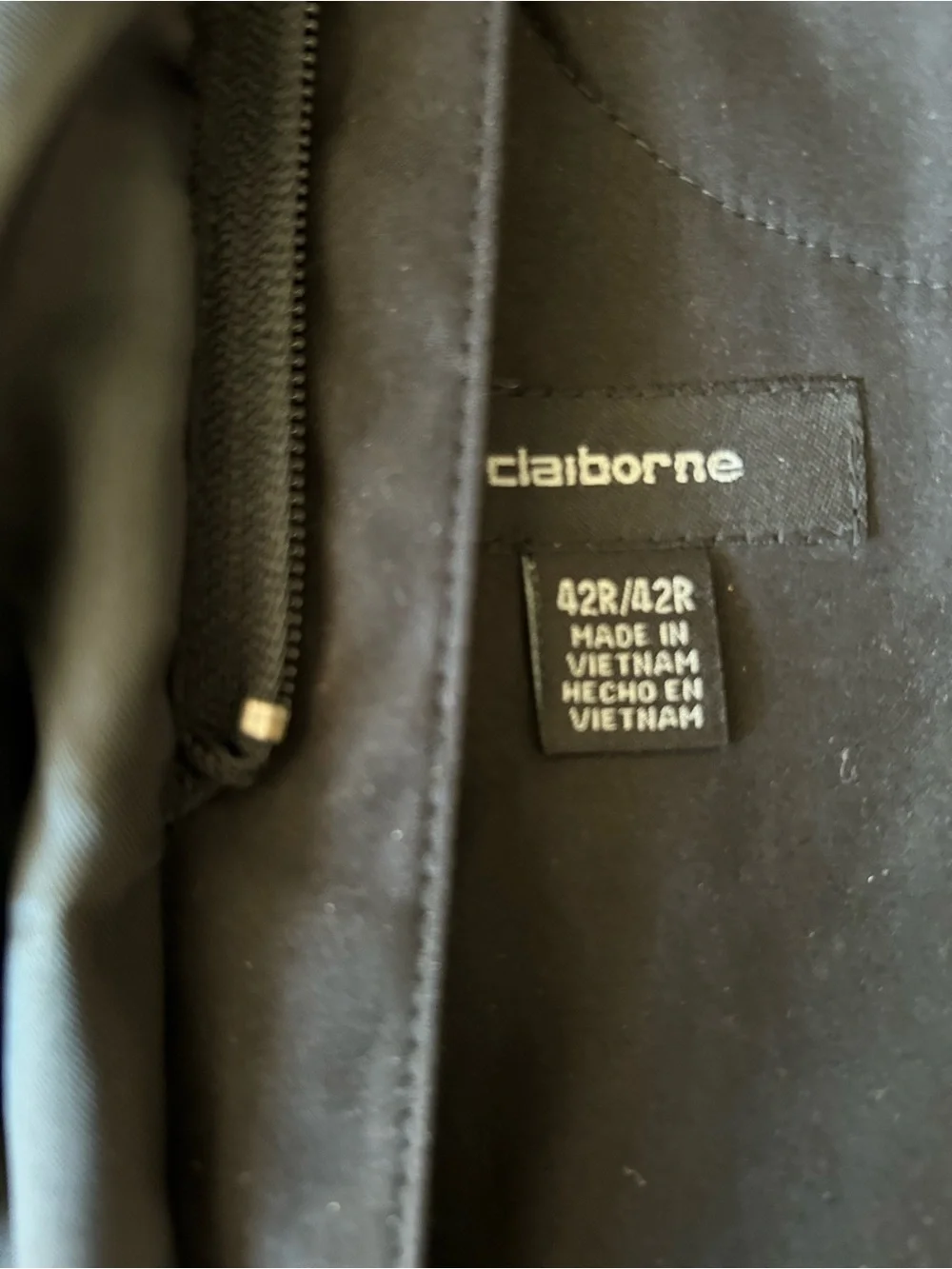Clairborne Men’s black jacket trench coat w removable zip in liner men’s size 42